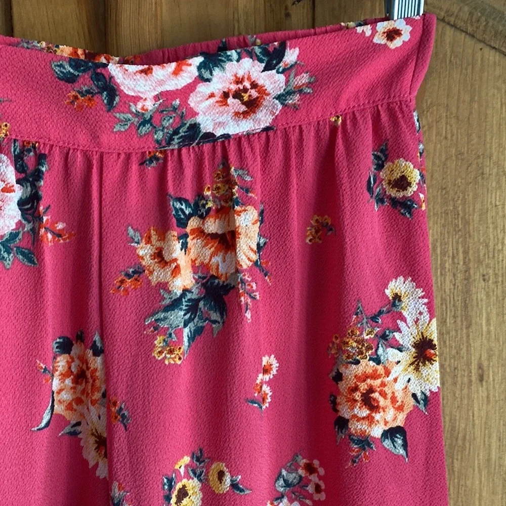 Excellent condition Girl’s Floral Knitworks Crop Top & Palazzo Pants Set